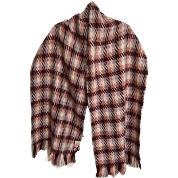 Charlie Paige Red Pink White Fringe Scarf Soft Warm 100% Polyester NEW Tags - Picture 12 of 13